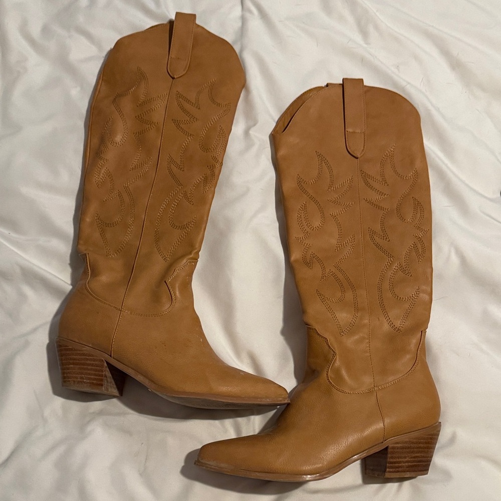Women’s Tan Western Cowboy Boots